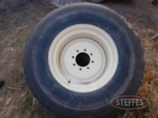  Bridgestone 425-65R22-5 tire_1.jpg